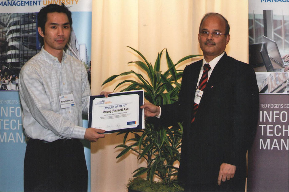 Maung (Richard) Aye